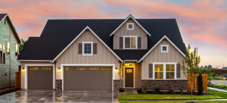 Brown and gray house